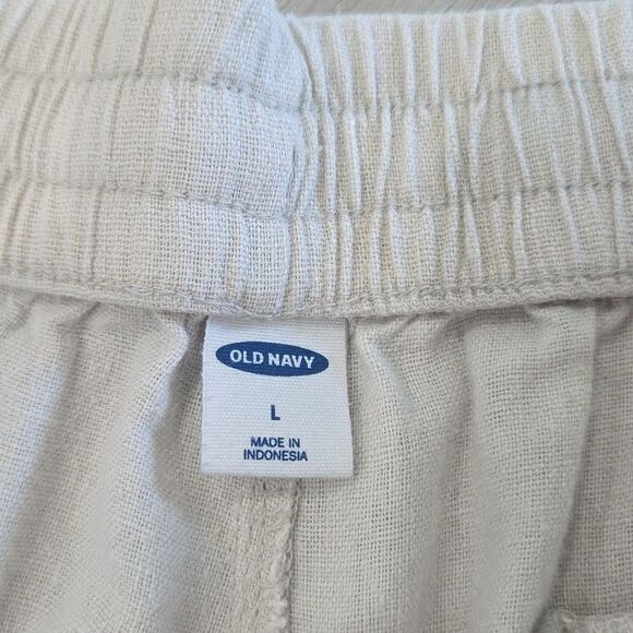 Old Navy Womans Linen Cream Shorts, Size Large - Picture 3 of 5